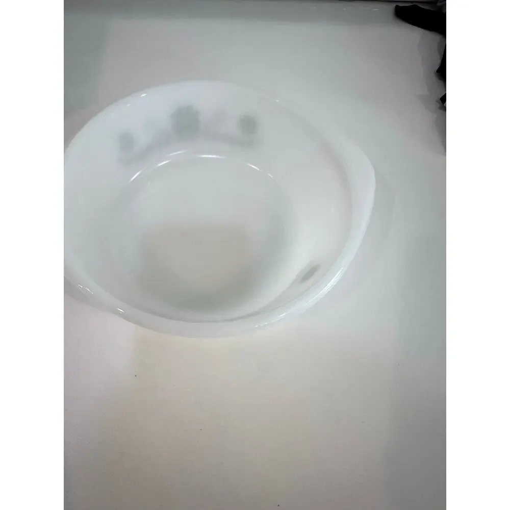 Vintage Glasbake Green Daisy 1 1/2 Quart Milk Glass Round Casserole Dish